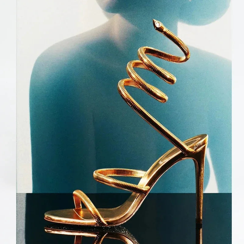Open toe ankle strap sandal, buckle detail