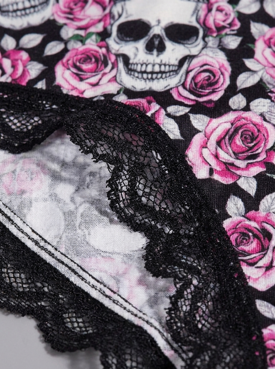 Lace trim and skull print detail