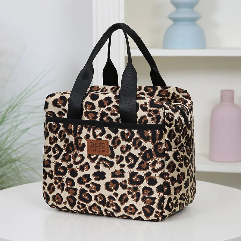 Insulated lunch bag in yellow