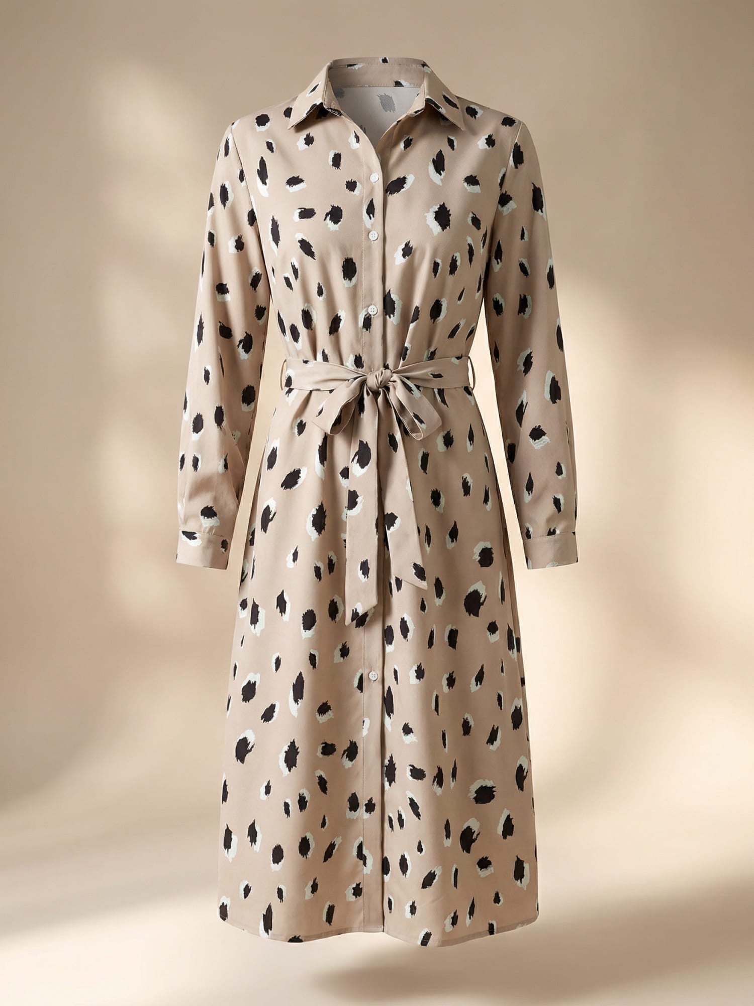 Leopard print midi dress A-line hem detail