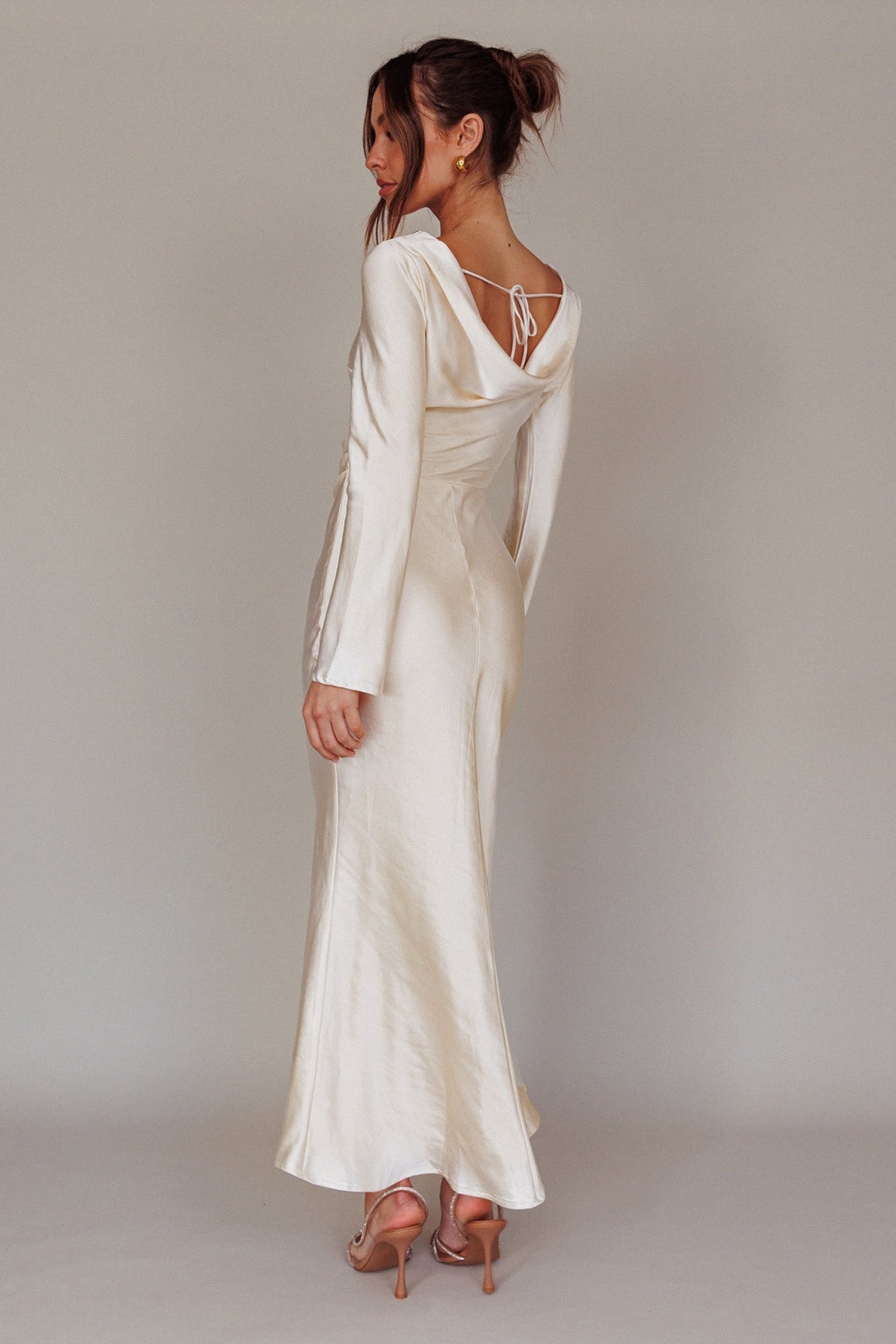 Long sleeve cowl back midi dress, back view