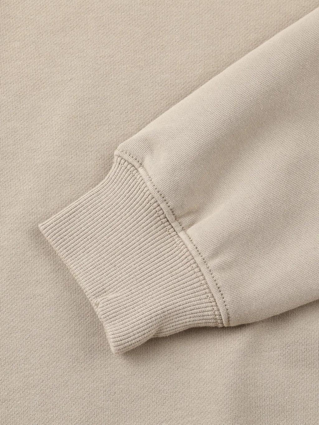 Men's oversized hoodie, front pocket detail