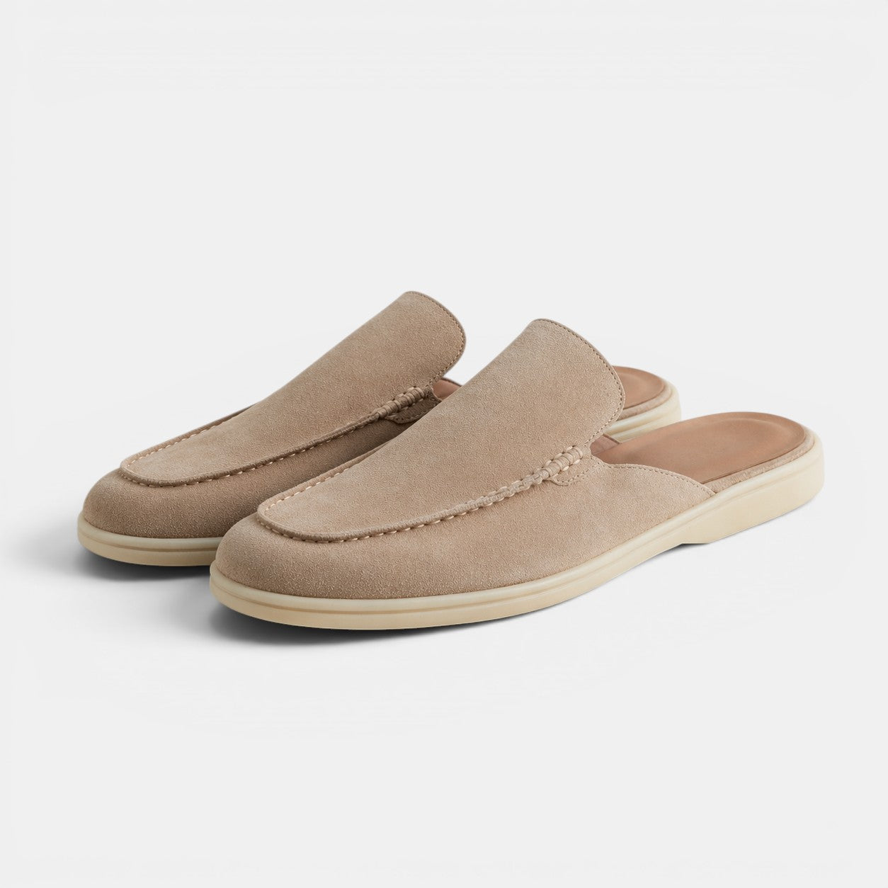 Men's suede slip-on mules detail of cushioned sole