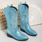 Retro pointed toe cowboy boot, heel detail
