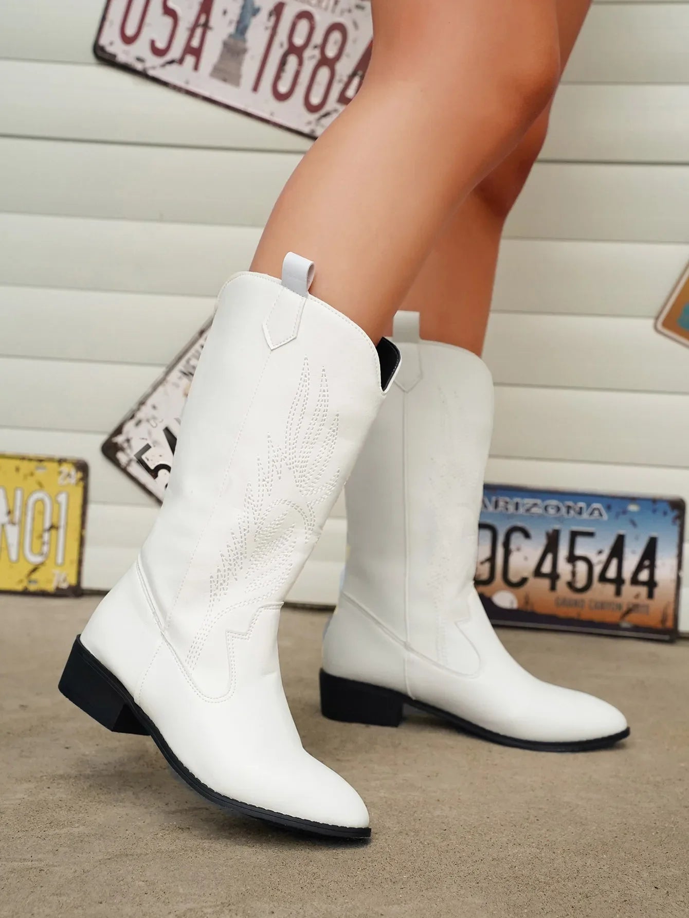 Retro pointed toe cowboy boot, full length view