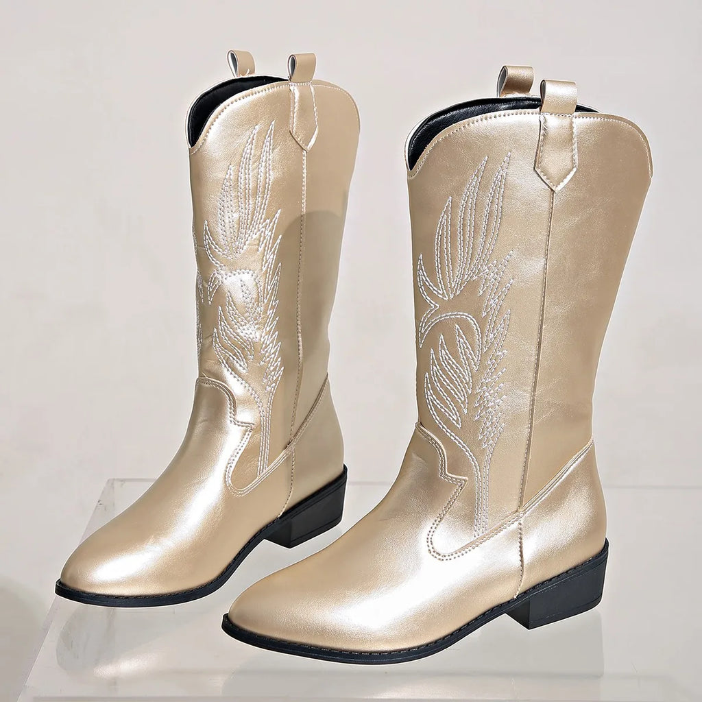 Retro pointed toe cowboy boot, stitch detail