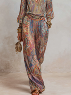Paisley print pantsuit, print detail