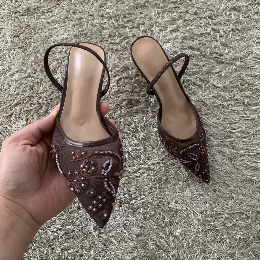 Pointed toe slingback pump, back view