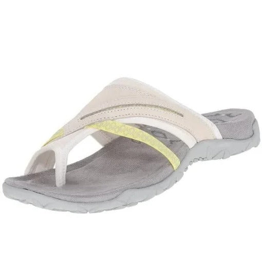 Slip-on sandals with cushioned footbed in white