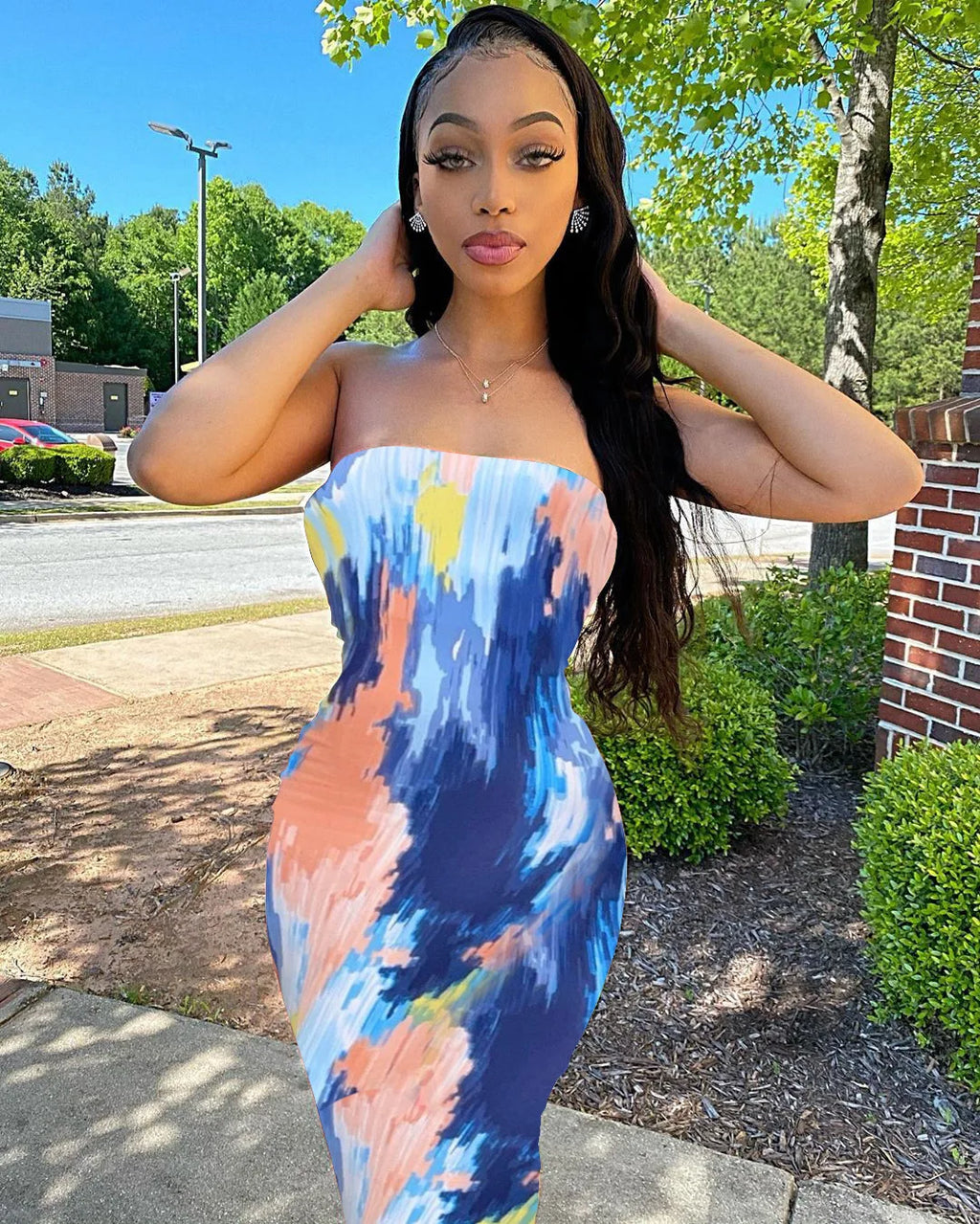 Tie-dye off-shoulder summer dress, detail view