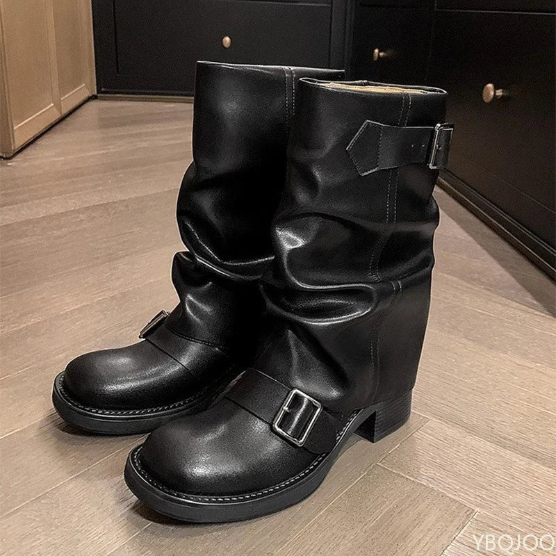 Retro brown western cowboy boot, stacked heel detail